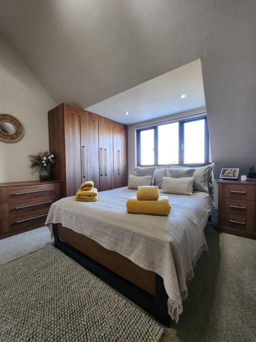 Apartamento Luxury 1 Bed Coach House Huddersfield Exterior foto