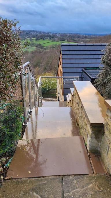 Apartamento Luxury 1 Bed Coach House Huddersfield Exterior foto
